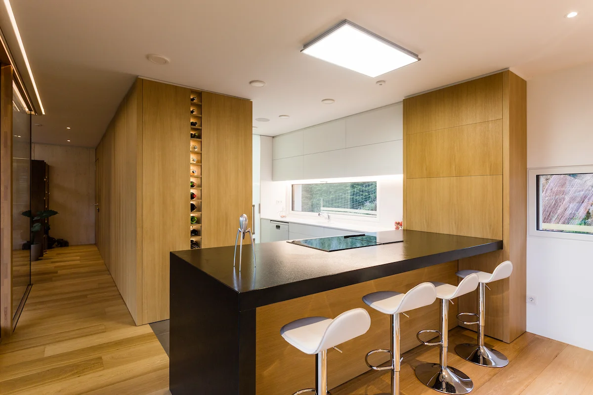 Montaż okablowania dla inteligentnego domu Loxone